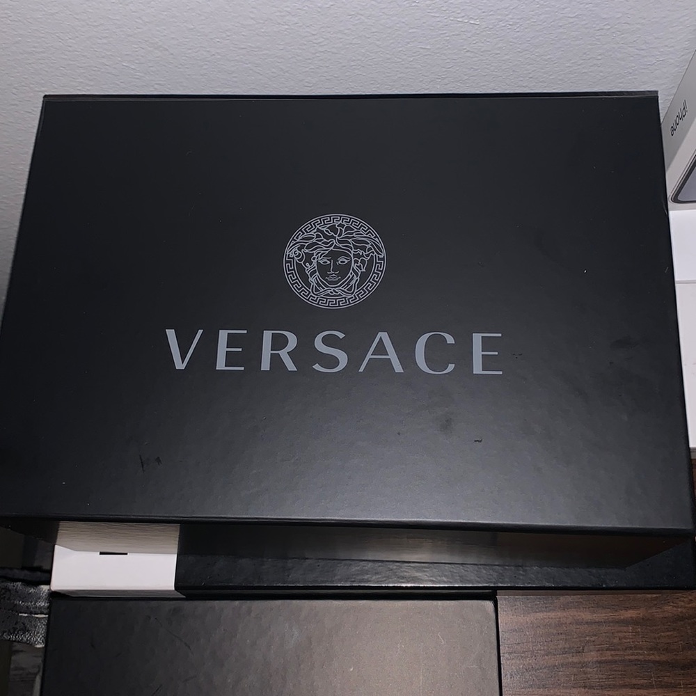 black EMPTY versace box, for looks and aesthetics only
